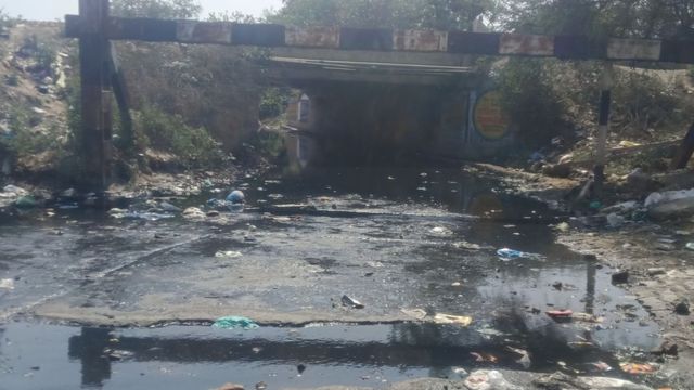 सोनीपत में लीक पाइपलाइन ने घोला पेयजल में 'जहर', नलों में पहुंच रहा सीवर का पानी