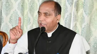 हिमाचल प्रदेश के पूर्व मुख्यमंत्री जयराम ठाकुर मंडी में पत्रकार वार्ता की।