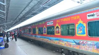 राजधानी एक्सप्रेस। (तस्वीर- फाइल)