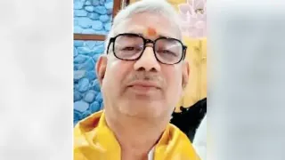 महोबा से पूर्व सांसद गंगाचरण राजपूत। (तस्वीर- फाइल)