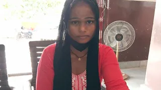 प्यार में मिला धोखा तो यूपी की रंजना ने अपनाया 'शोले' वाला अंदाज, मोबाइल टावर पर जा चढ़ी प्रेमिका