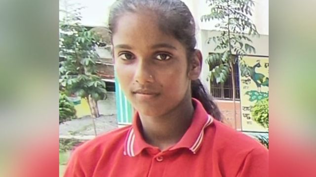 तंगहाली बनी ढाल, महाभारत से मिली प्रेरणा; छोटे से गांव से निकलकर तीरंदाजी में नेशनल लेवल पर चमकी यूपी की आयुषी
