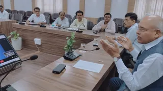 अवध यूनिवर्सिटी में गठित हुई कोचिंग सेल।
