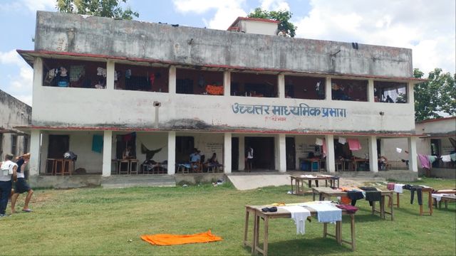 बिहार के सरकारी स्कूल बन गए पुलिस कैंप, परीक्षा से वंचित हुए हजारों छात्र
