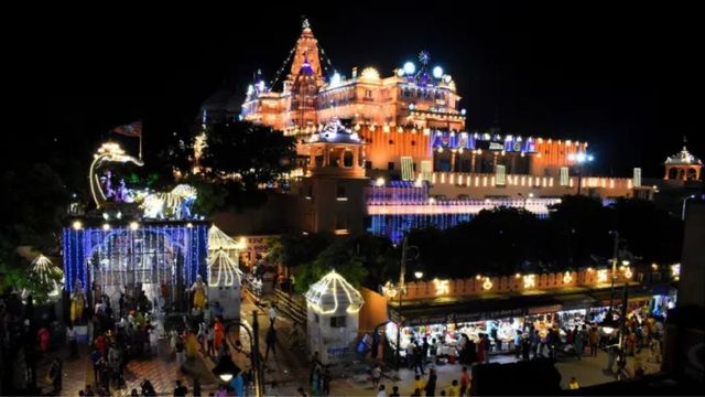श्रीकृष्ण जन्मोत्सव: वृंदावन में सात दिन पहले से शुरू होगा उल्लास, लाखों भक्तों के लिए भव्य तैयारियां
