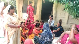 हादसे की सूचना के बाद शोक संतप्त परिवार। फोटो: जागरण