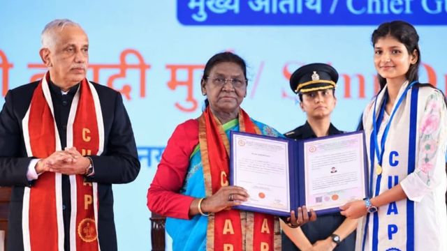 पटना की सॉफ्टवेयर इंजीनियर अमृता सिंह की बड़ी उपलब्धि; सबको छोड़ा पीछे, राष्ट्रपति से मिला गोल्ड मेडल

