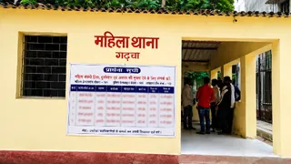 गढ़वा में नाबालिग से दुष्कर्म, महिला थाना पर सुलह का आरोप।