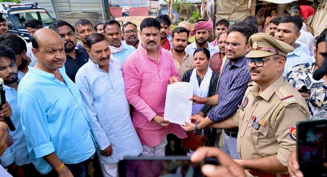 चढ़ावा चोरी मामले में मुखर पूर्व मंत्री पवन पांडेय को मारने की धमकी, विदेश से आई कॉल के बाद सुरक्षा बढ़ाने की मांग