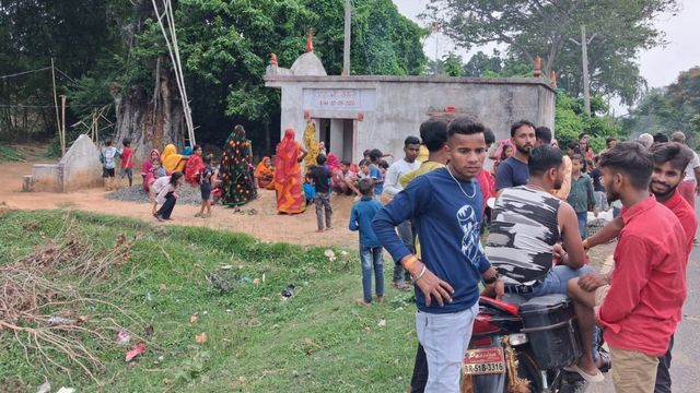 बांका में आसमान में बादल, पर बरस नहीं रहे बदरा; रूठे मेघराज को मनाने के लिए 'महाअनुष्ठान', आर्द्रा नक्षत्र भी बीता
