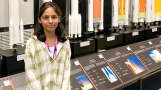 सिकटा की बेटी पायल का जापान में जलवा: 'नो हेलमेट, नो स्टार्ट बाइक' प्रोजेक्ट से बढ़ाया बिहार का मान