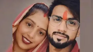 मधु के साथ अंकित। फाइल फोटो।