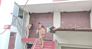 सेक्टर 22 में 24 समेत गीडा में 50 से अधिक होटल-गेस्ट हाउस। जागरण