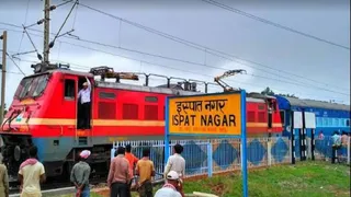 इस्पात नगर रेलवे स्टेशन होकर चलेगी पैसेंजर ट्रेन। (प्रतीकात्मक फोटो)