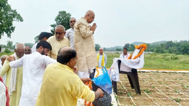 अपनों की बेरुखी पर रोया जमुई का गौरव, पूर्व सीएम चंद्रशेखर बाबू की पुण्यतिथि पर छलका दर्द