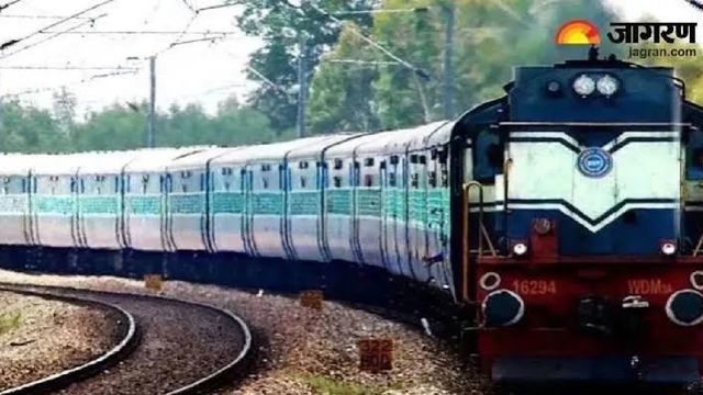 माता वैष्णो देवी सहित की ट्रेनें 12 घंटे तक लेट, कई गाड़ियां डायवर्ट; निर्माण कार्यों की वजह से यात्री परेशान