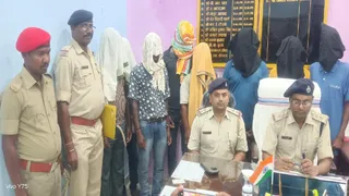 वर्षों से फरार 8 वारंटी गिरफ्तार, न्यायिक हिरासत में भेजे गए।