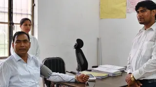 डीएम ने सीएचसी का किया औचक निरीक्षण।