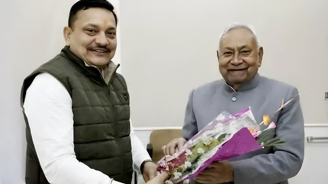 JDU का बड़ा एक्शन, पूर्व प्रदेश महासचिव छोटू सिंह छह साल के लिए निष्कासित
