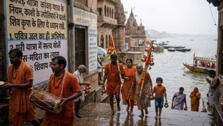 सावन कांवड़ यात्रा के नियम: शिव कृपा पाने के लिए इन बातों का रखें ध्यान।