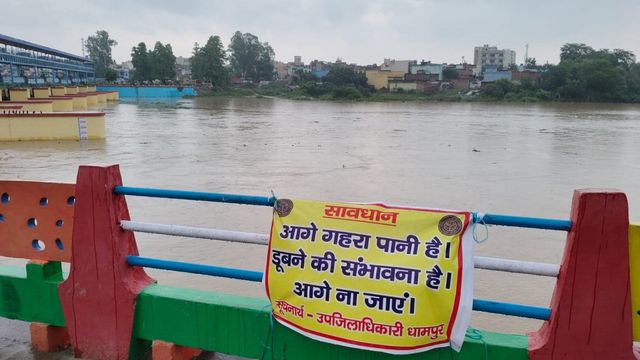 बिजनौर में मालन और खो नदी पर बने तटबंधों को कटान से बचाने की चुनौती, प्रशासन ने टीमें गठित कर शुरू कराई निगरानी  
