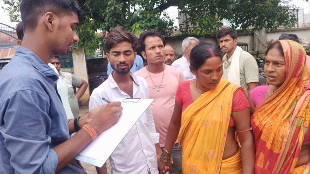 जलती चिता से सहरसा पुलिस ने निकाली नवविवाहिता की लाश, ढाई महीने पहले मौसेरे भाई-बहन ने किया था प्रेम विवाह
