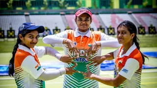 ज्योति सुरेखा वेन्नम, प्रिथिका प्रदीप और चिकिथा तनीपार्थी