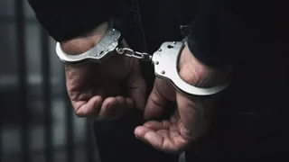 फर्जी गोल्ड लोन रैकेट चलाने वाला गिरफ्तार। फोटो: सांकेतिक