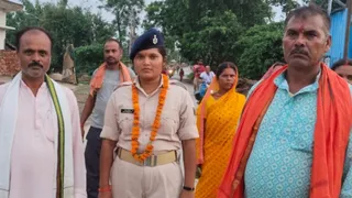 नीतू की आस-पास के क्षेत्रों में जश्न का माहौल है। फोटो: जागरण