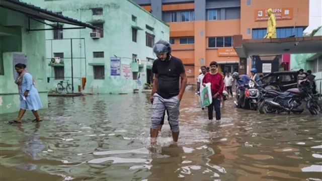 विचार: बरसात में बेहाल होते शहर