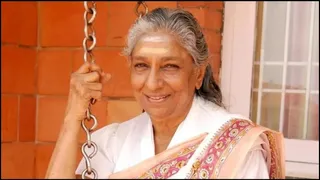 भक्ति गीत गाते हुए आंखों में आ गए थे आंसू। फोटो क्रेडिट- एक्स
