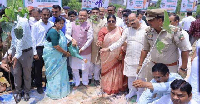 इटावा में राज्यमंत्री जेपीएस राठौर ने कहा, 2017 से पहले UP में दंगे होते थे, भाजपा की सरकार बनने के बाद विकास कार्य हो रहे
