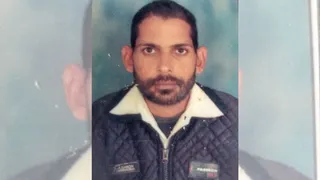 मृतक किसान की फाइल फोटो।