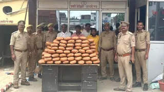 22.50 लाख गांजा के साथ चार गिरफ्तार।