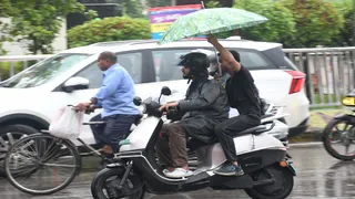 प्रयागराज में मानसून की रफ्तार सुस्त बनी हुई है।
