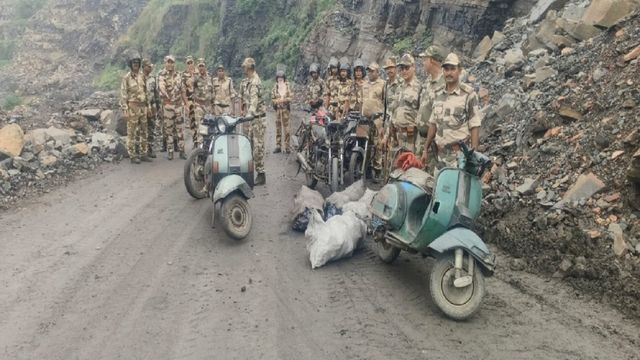 पुटकी में सीआईएसएफ ने अवैध कोयला कारोबार पर की बड़ी कार्रवाई, वाहन जब्त
