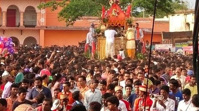 पाकुड़ में 329 साल पुरानी राजशाही परंपरा आज भी कायम, मुगलकाल में भी नहीं रुकी कुलदेवता की रथयात्रा 
