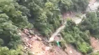 यमुनोत्री हाईवे।