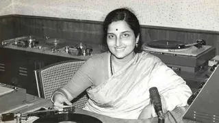 अनुराधा पौडवाल का वो कल्ट गाना जिसने गुलशन कुमार को तीन फिल्में बनाने पर मजबूर किया