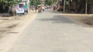 चार लेन का बनेगा औरंगाबाद गांव का मुख्य मार्ग। फोटो: जागरण