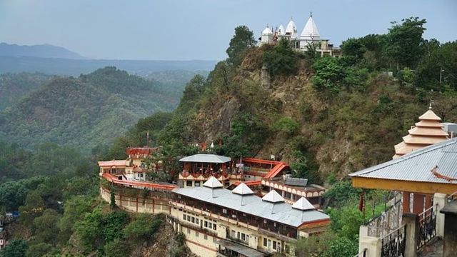 हिमाचल में बाबा बालक नाथ मंदिर के चढ़ावे में हेरफेर, स्टॉक से गायब मिला चांदी; ऑडिट रिपोर्ट में खुले राज