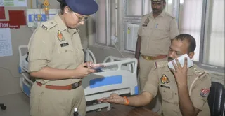 उर्सुला अस्पताल में मौजूद पुलिसकर्मी। जागरण