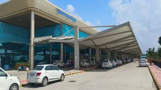 प्रयागराज एयरपोर्ट की फाइल फोटो।