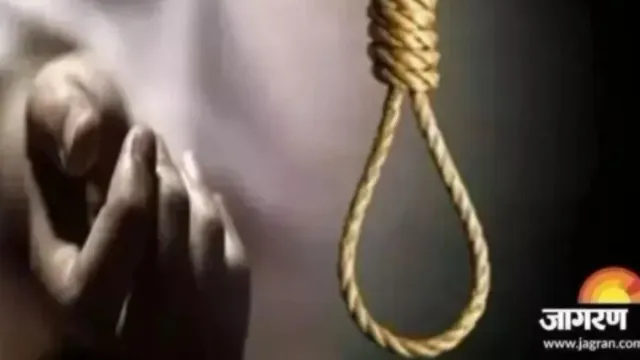 कानपुर: पिता के डांटने पर युवक ने फांसी लगाकर की आत्महत्या, पुराने मकान में मिला शव
