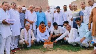 राजेश जून ने चौपाल की रखी नींव। जागरण