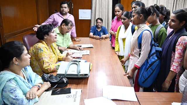 पढ़ाई के साथ कमाई का मौका! MJPRU के स्पेशल 'AEDP' कोर्सेज में प्रवेश के लिए 22 जुलाई तक करें अप्लाई

