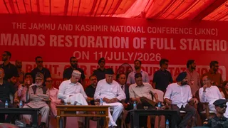 जम्मू-कश्मीर को राज्य का दर्जा दिलाने के लिए NC का दिल्ली में बड़ा प्रदर्शन।