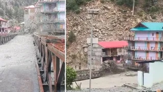 किन्नौर में नाले में आई बाढ़ से पुल व घरों पर खतरा पैदा हो गया था। जागरण आर्काइव