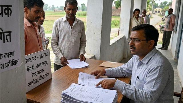 बलरामपुर में 16 गांवों में पंचायत सहायकों की नियुक्ति अटकी, प्रधानों के प्रशासक होने से फंसा पेंच