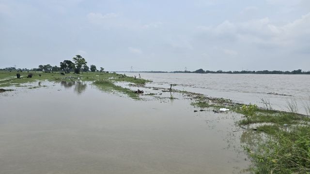 गंडक में उफान: सारण के दर्जनों गांवों की बढ़ी धड़कनें, 3000 परिवारों पर मंडराया खतरा
